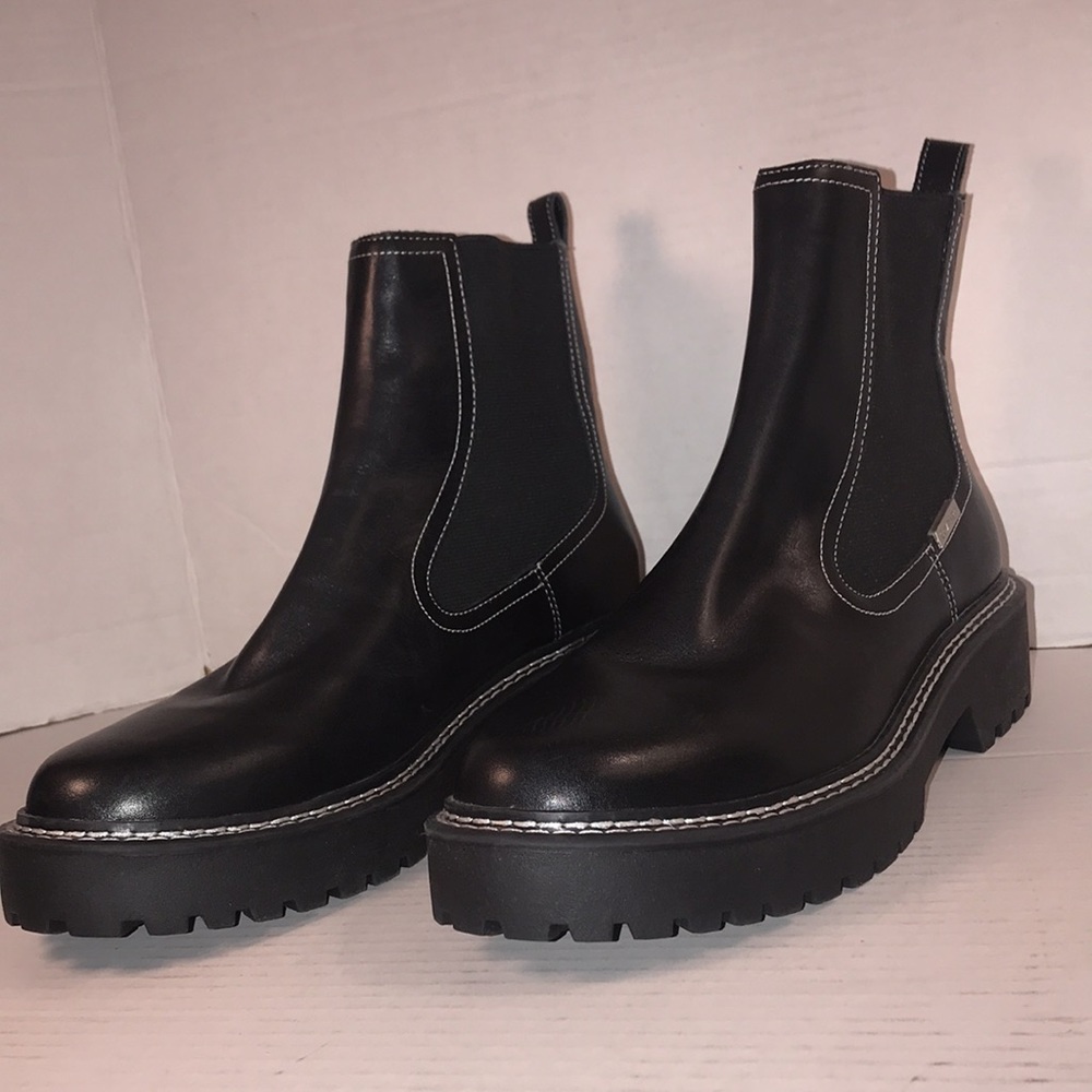 🆕Calvin Klein Boots - Picture 2 of 9